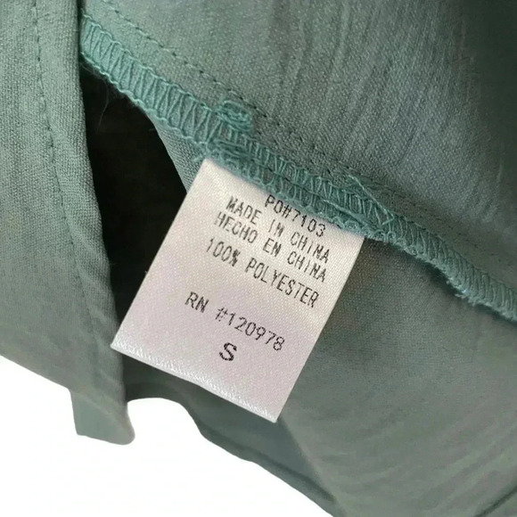 Entro Teal Button Down Cami - Picture 4 of 6